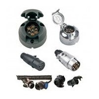 Rozetės. Kištukai. Adapteriai. Kabeliai